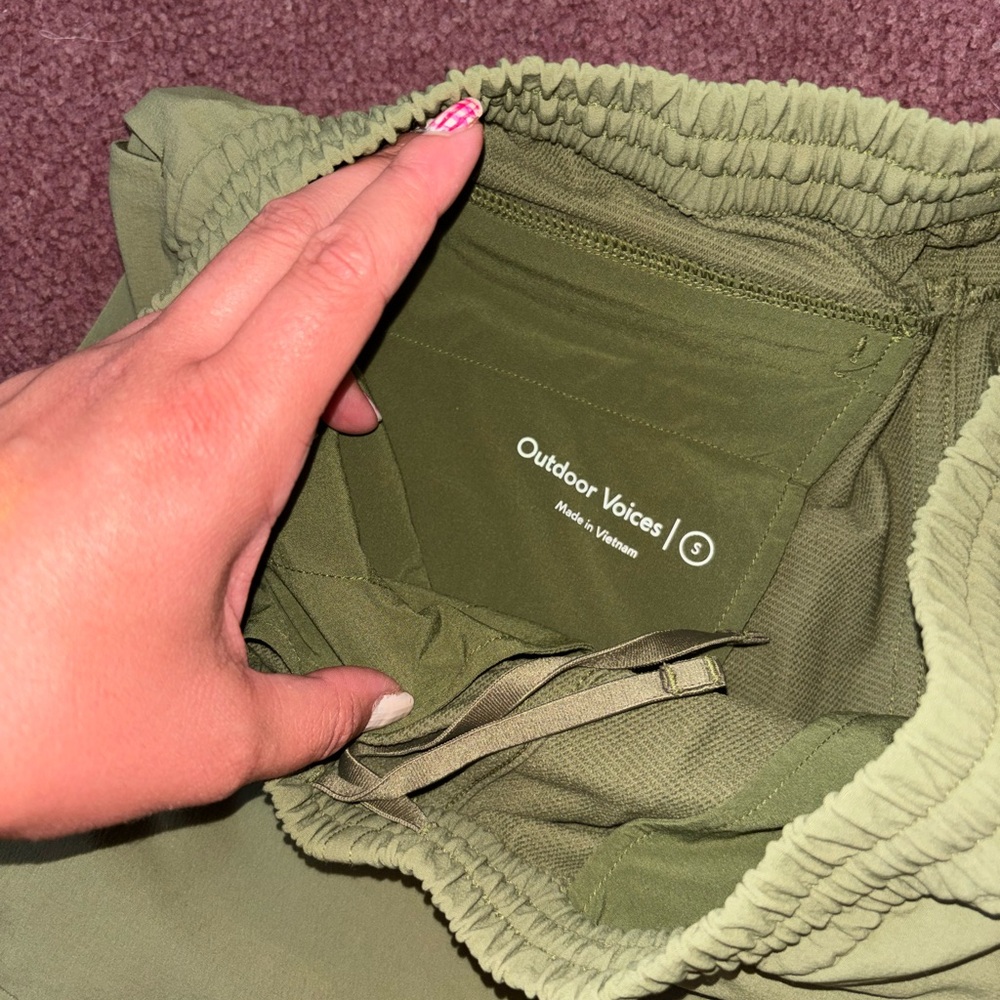Outdoor Voices Hiking Short Size Small
